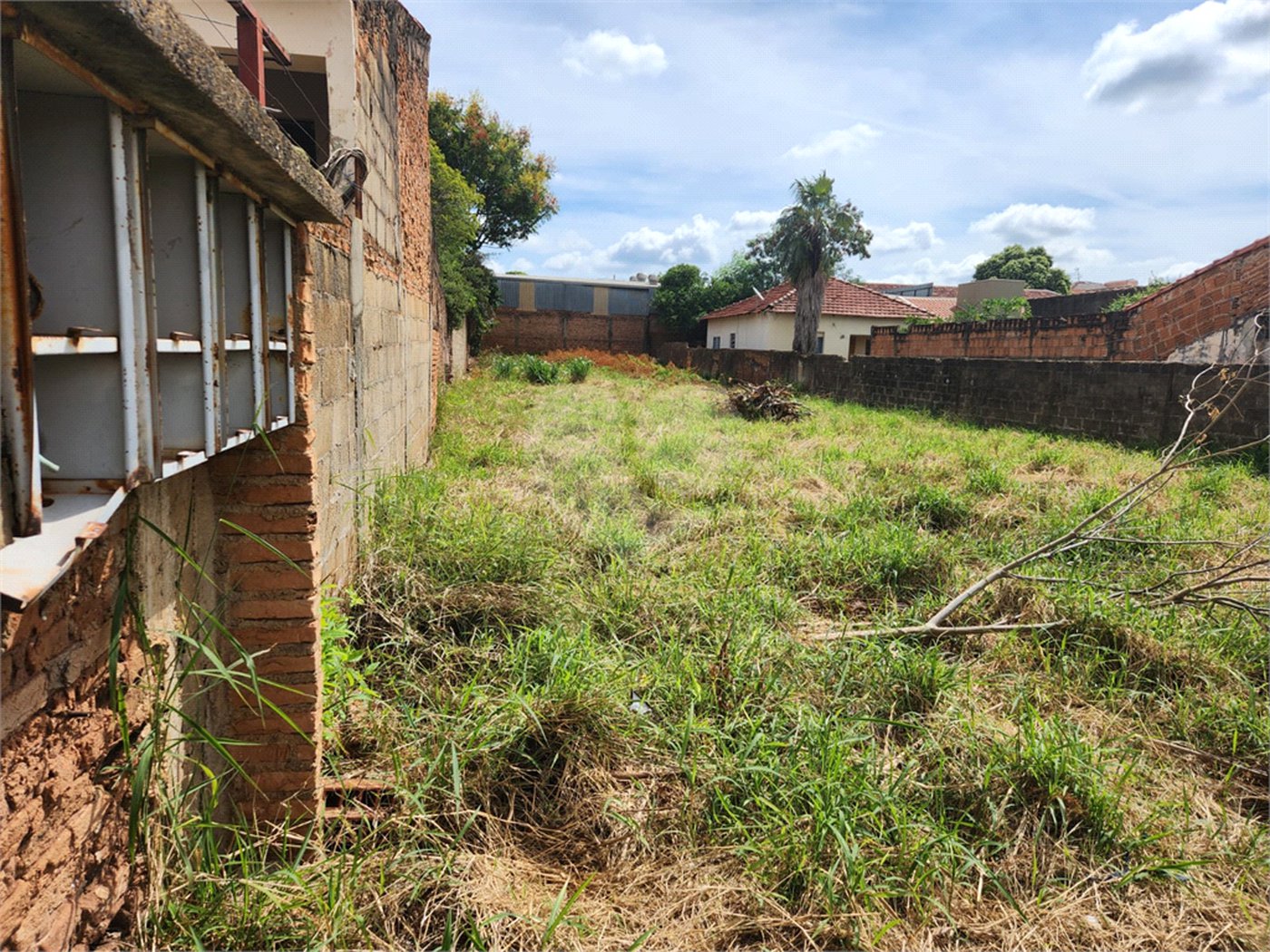 Terreno à venda em Jardim Quitandinha, Araraquara, SP