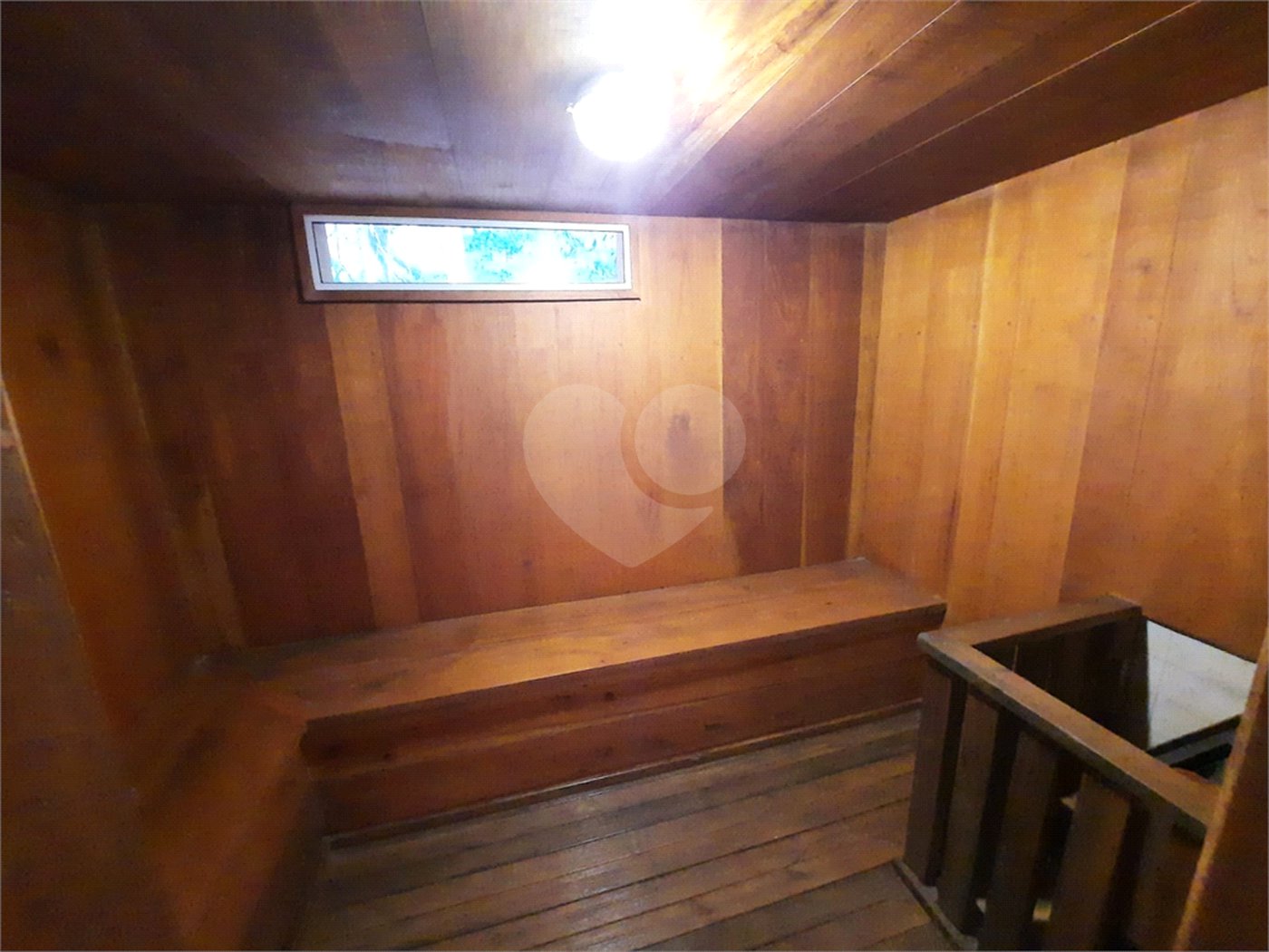 Casa à venda com 3 suítes no condomínio Ecovillagio, São Roque - SP