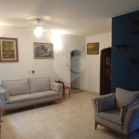 Casa à venda com 3 quartos, sendo 1 suíte, em Parque Vitória, São Paulo, SP