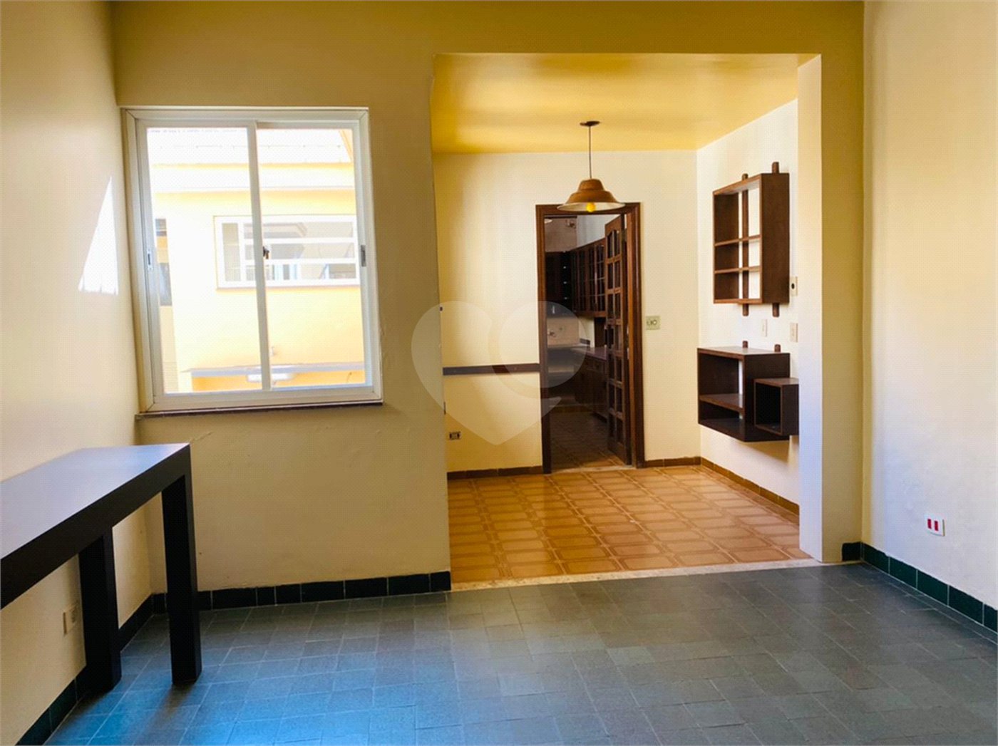 Sobrado à venda com 4 quartos, sendo 3 suítes, em Campo Grande, São Paulo, SP