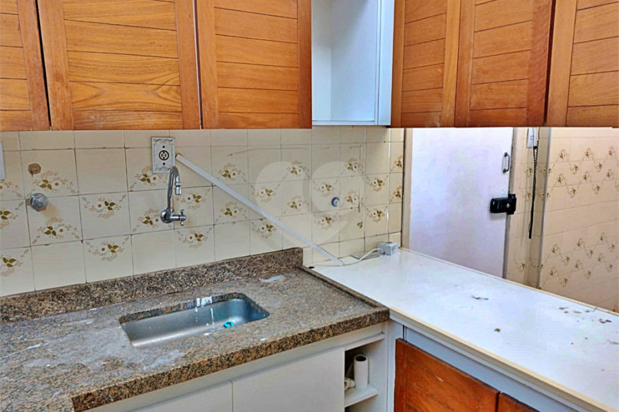 Apartamento à venda com 3 quartos, sendo 1 suíte, em Pinheiros, São Paulo, SP