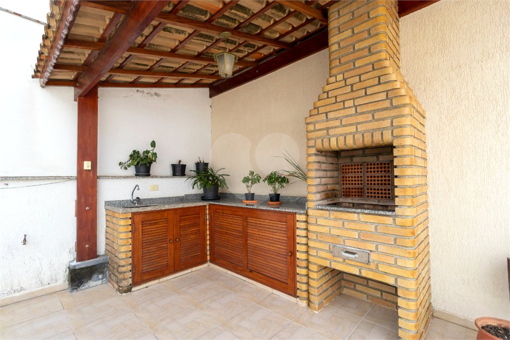 Casa à venda com 3 suítes em Mirandópolis, São Paulo, SP