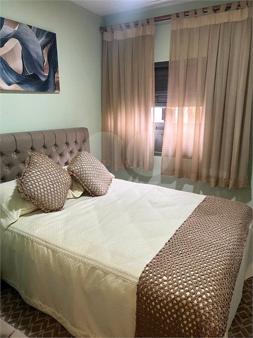 Casa à venda com 2 quartos, sendo 1 suíte, em Jardim das Acácias, São Paulo, SP