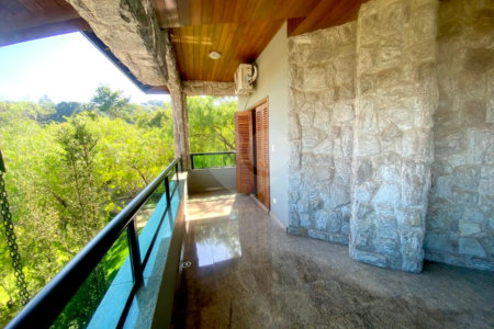 Casa à venda com 4 quartos, sendo 2 suítes, no condomínio Bosque de Grevilea, Vinhedo - SP