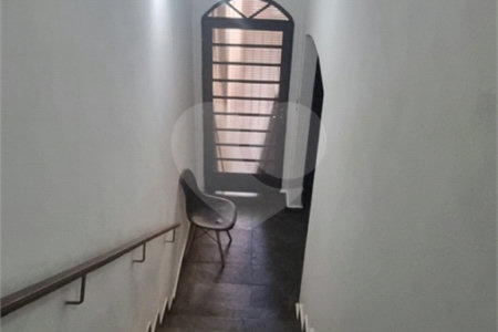 Casa à venda com 3 quartos, sendo 1 suíte, no Centro, Vinhedo, SP