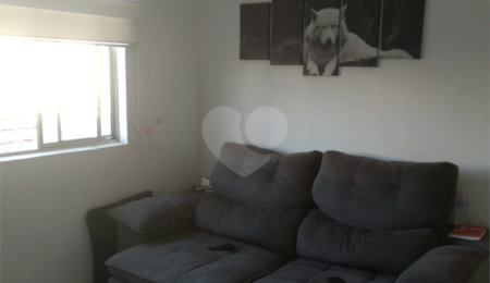 Sobrado à venda com 6 quartos, sendo 1 suíte,  em Vila Sabrina, São Paulo, SP