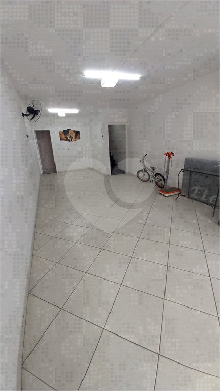 Sobrado à venda com 3 suítes em Vila Nivi, São Paulo, SP