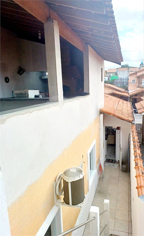Casa à venda com 3 quartos, sendo 1 suíte,  no condomínio Altos de Poa, Poá - SP