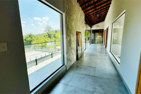 Casa à venda com 4 suítes no condomínio Associação Portal Ouro Verde, Atibaia - SP