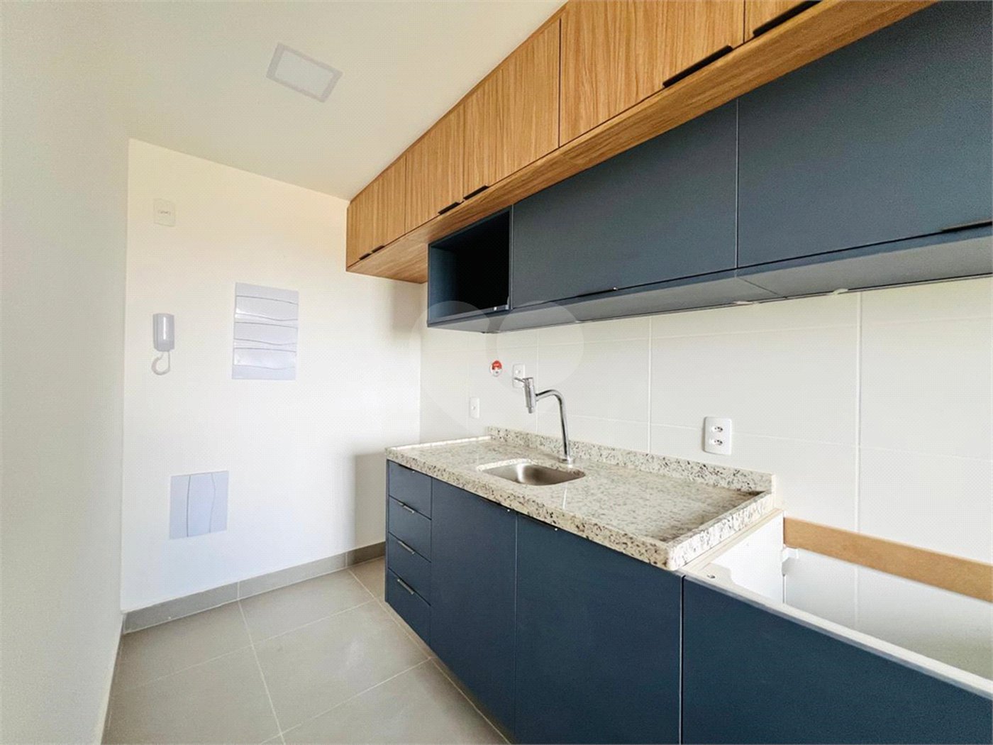 Apartamento para alugar com 2 quartos, sendo 1 suíte, em Parque Morumbi, Votorantim, SP