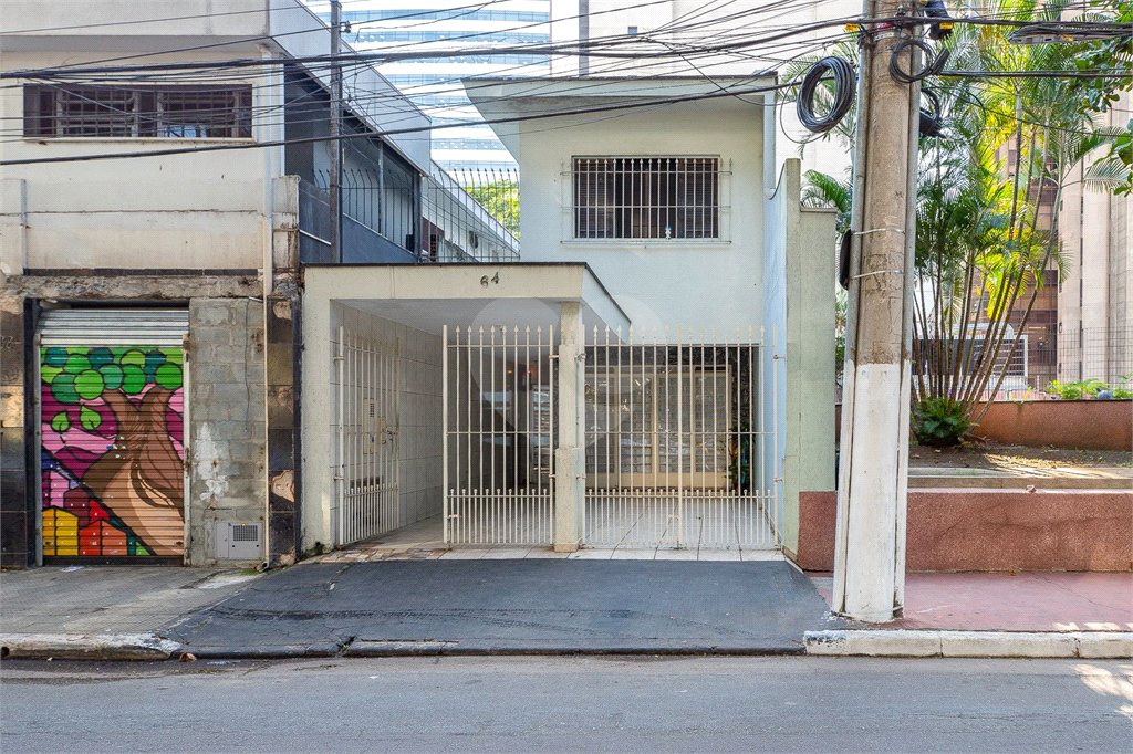 Sobrado à venda com 3 quartos, sendo 1 suíte,  em Cidade Monções, São Paulo, SP