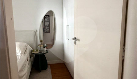 Cobertura à venda com 3 quartos, sendo 1 suíte, em Vila Olímpia, São Paulo, SP