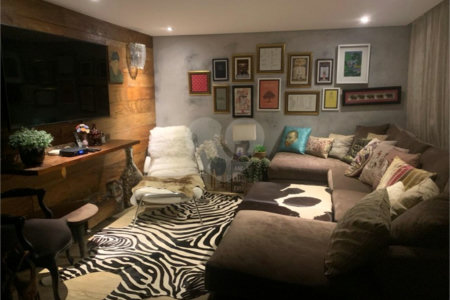 Apartamento à venda com 3 suítes em Vila Sônia, São Paulo, SP