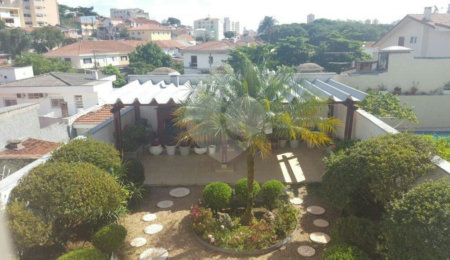 Sobrado à venda com 4 quartos, sendo 2 suítes,  em Jardim Franca, São Paulo, SP