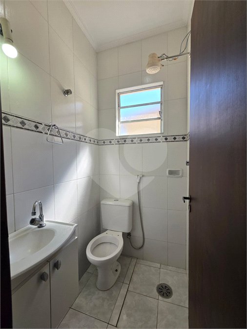 Casa à venda com 3 quartos, sendo 2 suítes, em Jardim Santo Antônio, Valinhos, SP