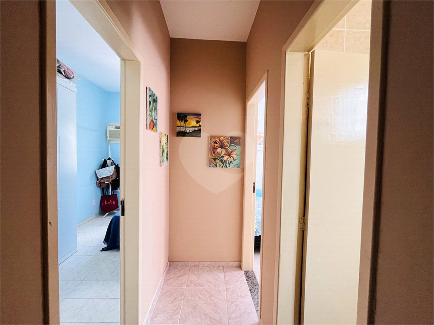 Casa à venda com 3 quartos, sendo 1 suíte, em Campo Grande, Rio de Janeiro, RJ