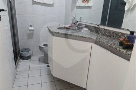 Apartamento à venda com 3 quartos, sendo 1 suíte,  em Vila Gomes Cardim, São Paulo, SP
