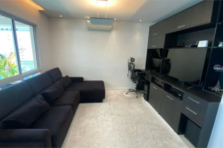 Apartamento à venda com 3 suítes em Vila Romana, São Paulo, SP