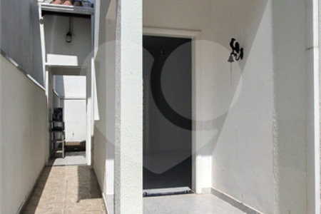 Sobrado à venda com 4 quartos, sendo 1 suíte, em Portal das Acácias, Indaiatuba, SP