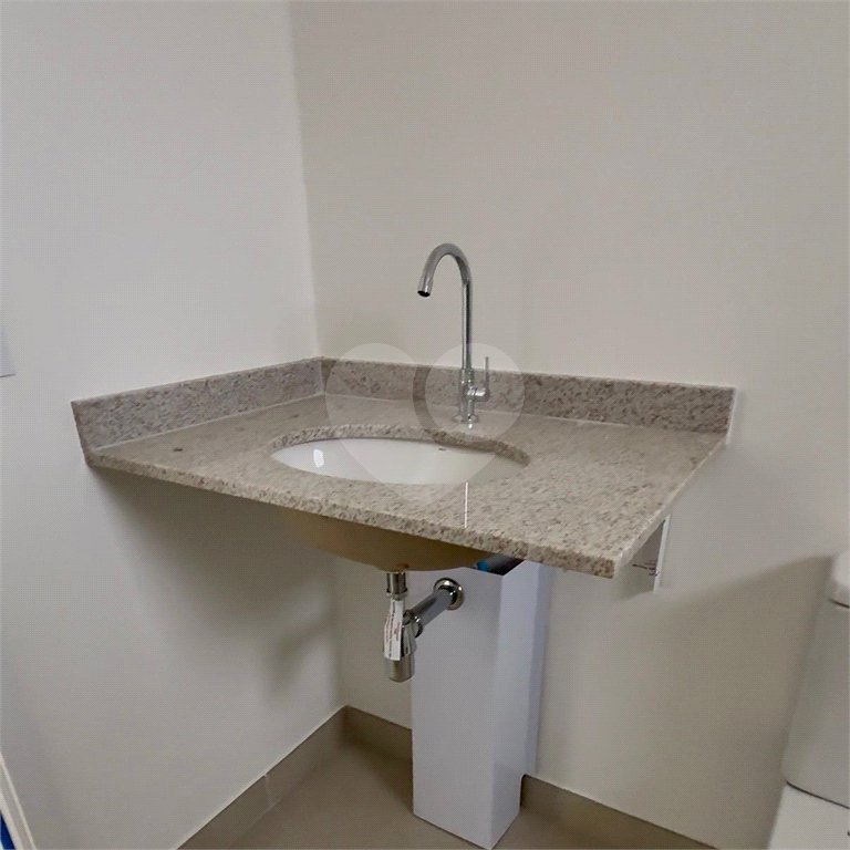 Apartamento à venda com 2 quartos, sendo 1 suíte, em Alto da Boa Vista, São Paulo, SP