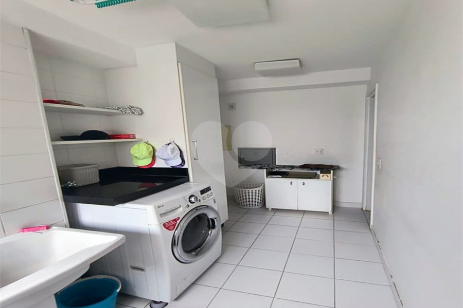 Apartamento à venda com 3 suítes em Vila Ester (zona Norte), São Paulo, SP