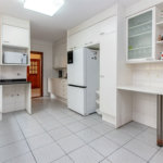 Casa à venda com 5 quartos, sendo 3 suítes, no condomínio Residencial Morumbi, São Paulo - SP