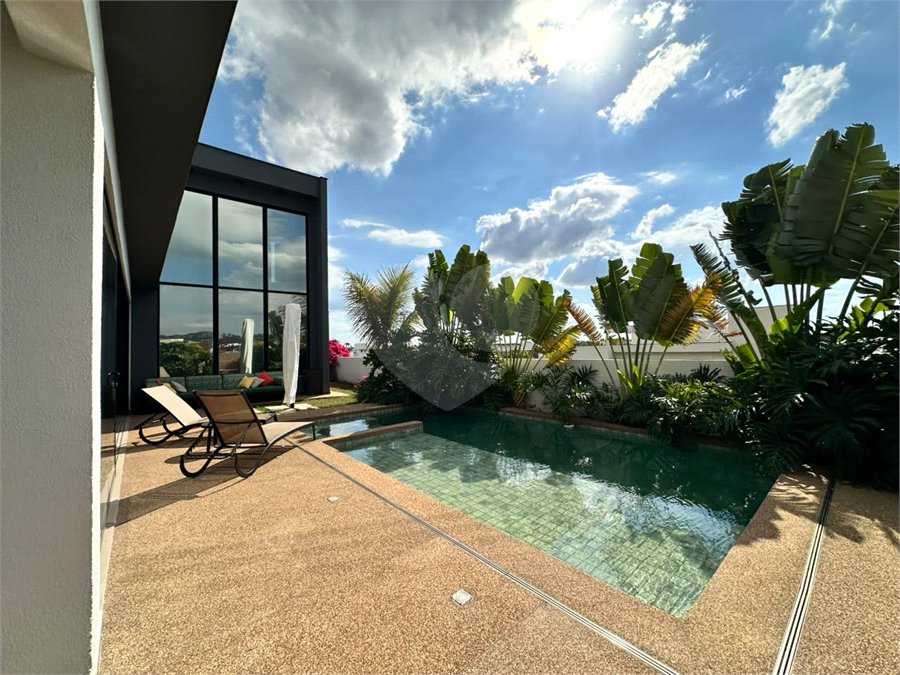 Casa à venda com 3 suítes no condomínio Villas do Golfe, Itu - SP