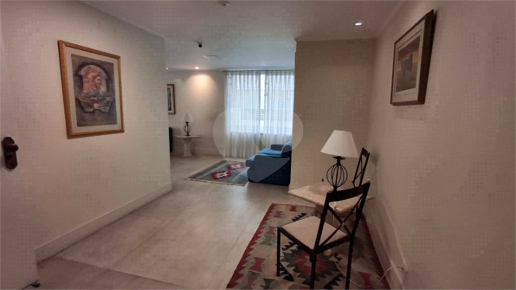 Apartamento à venda com 3 quartos, sendo 1 suíte,  em Indianópolis, São Paulo, SP