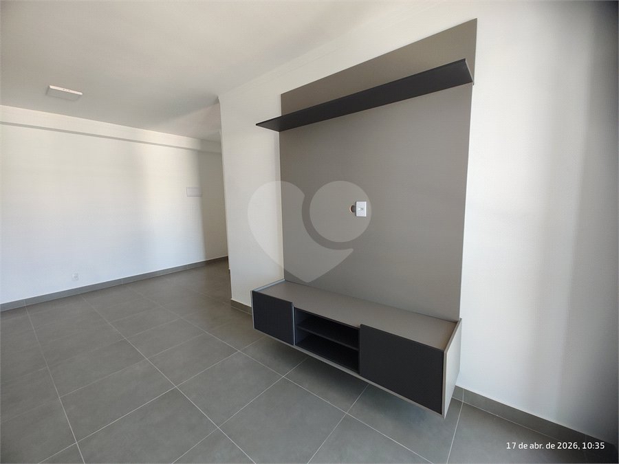 Apartamento à venda com 2 quartos, sendo 1 suíte,  em Vila Thais, Atibaia, SP