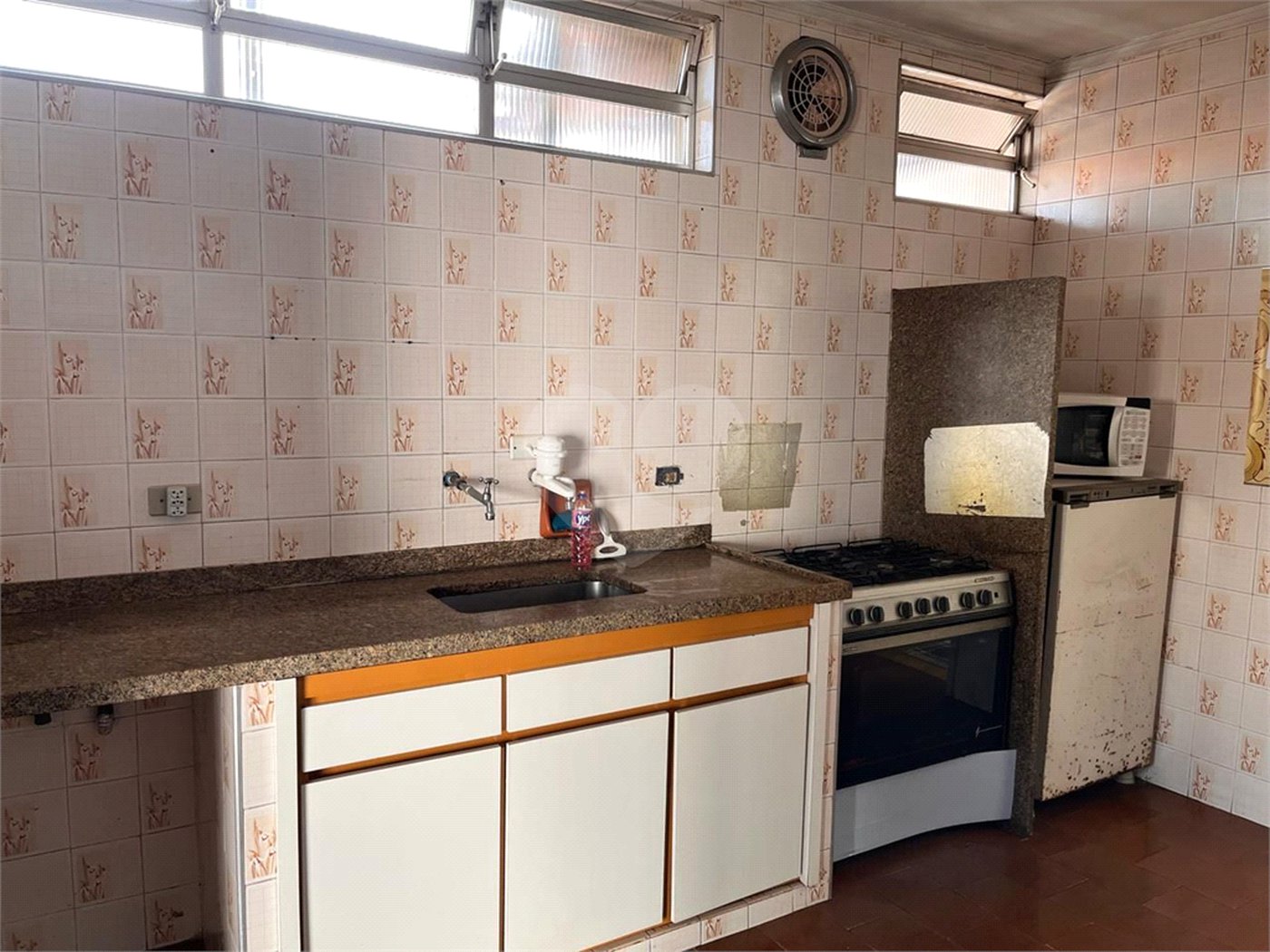Casa Térrea à venda com 3 quartos, sendo 1 suíte,  em Socorro, São Paulo, SP