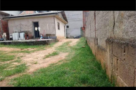 Casa Térrea à venda com 2 quartos em Traviú, Jundiaí, SP