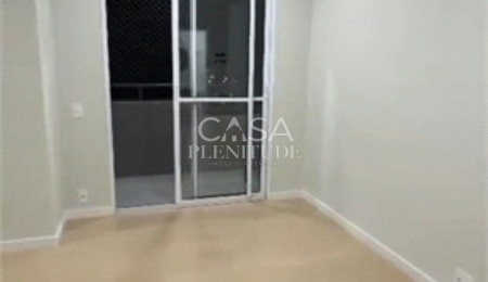 Apartamento à venda ou para alugar com 3 quartos, sendo 1 suíte,  em Jardim Santa Rosália, Sorocaba, SP