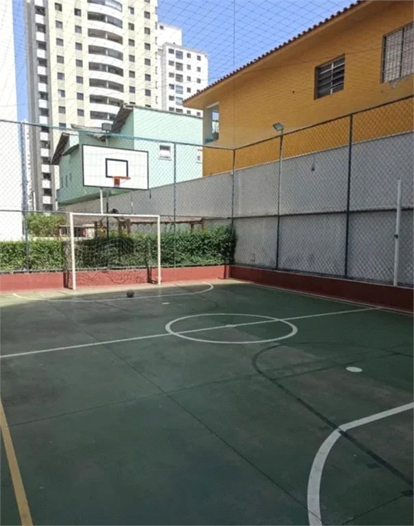 Apartamento à venda com 3 quartos, sendo 1 suíte, em Vila Hamburguesa, São Paulo, SP