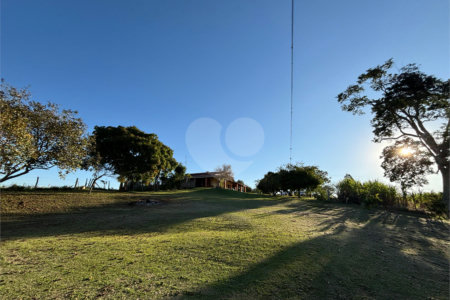 Sítio à venda com 3 quartos, sendo 1 suíte,  em Canta Galo, Itapetininga, SP
