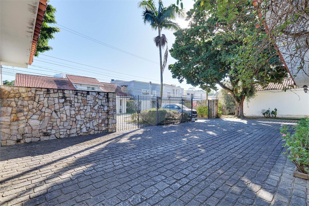 Casa de Vila à venda com 4 suítes em Granja Julieta, São Paulo, SP