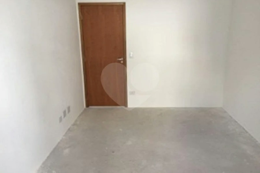 Sobrado novo nunca habitado.