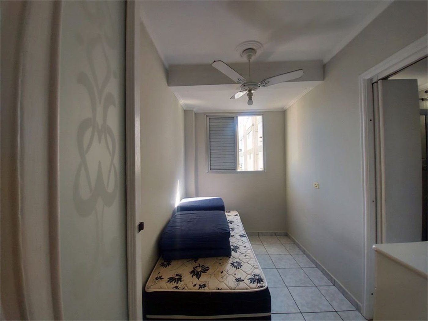 Apartamento com 3 dormitórios à venda, 87 m² por R$ 400.000,00 - Jardim Praiano - Guarujá/SP