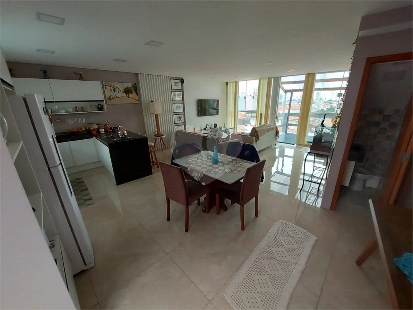 Sobrado Novo e Espaçoso na Mooca – 2 Imóveis no Mesmo Terreno!