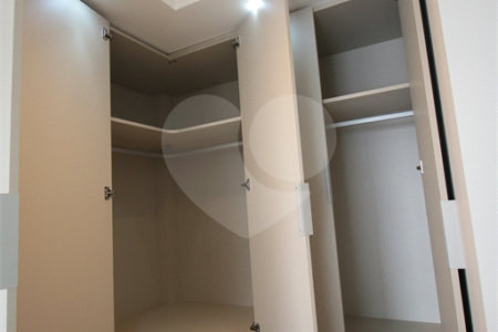 Apartamento à venda com 2 suítes em Mirandópolis, São Paulo, SP