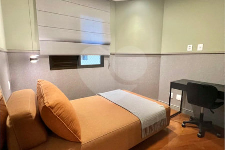 Apartamento à venda com 3 quartos, sendo 1 suíte, em Parque São Domingos, São Paulo, SP