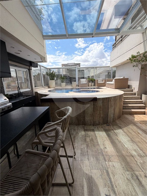 Triplex à venda com 4 suítes em Santa Teresinha, São Paulo, SP