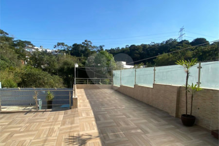 Casa à venda com 4 suítes no condomínio Aruã, Mogi das Cruzes - SP