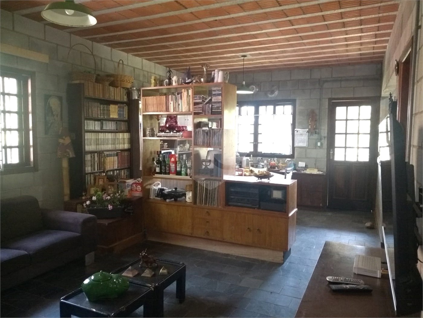 Casa à venda com 3 quartos, sendo 1 suíte, no condomínio Cinco Lagos, Mairiporã - SP