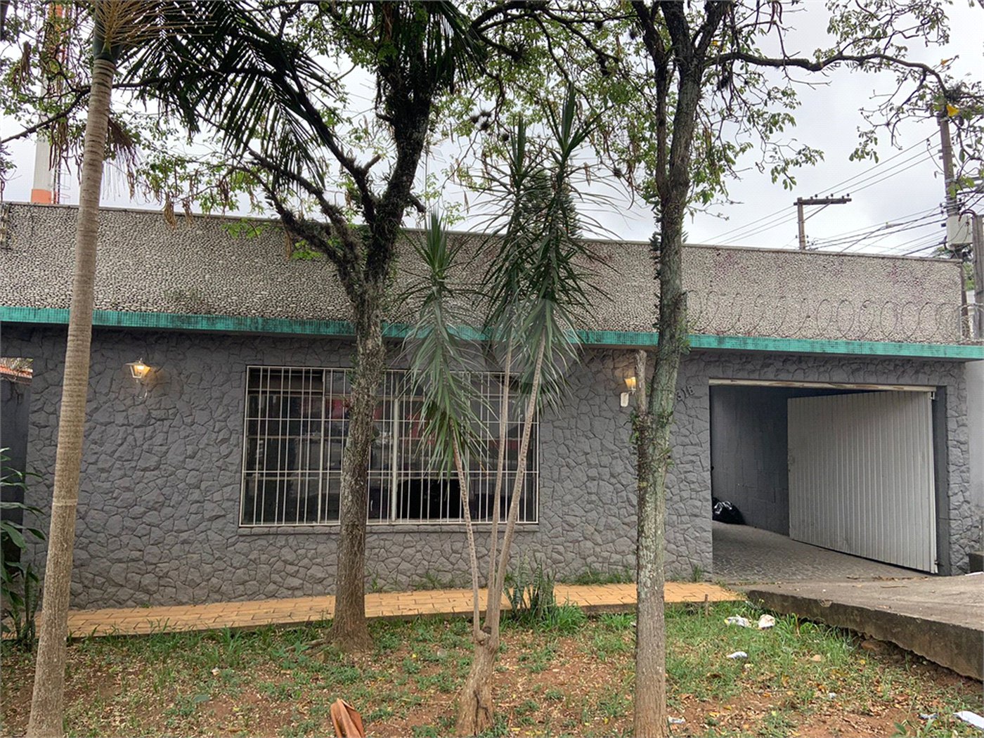 Casa à venda com 3 quartos em Cidade Vargas, São Paulo, SP