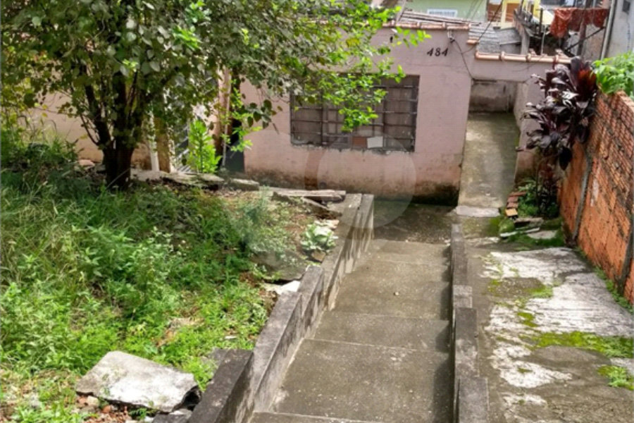 Terreno à venda em Jardim Peri, São Paulo, SP