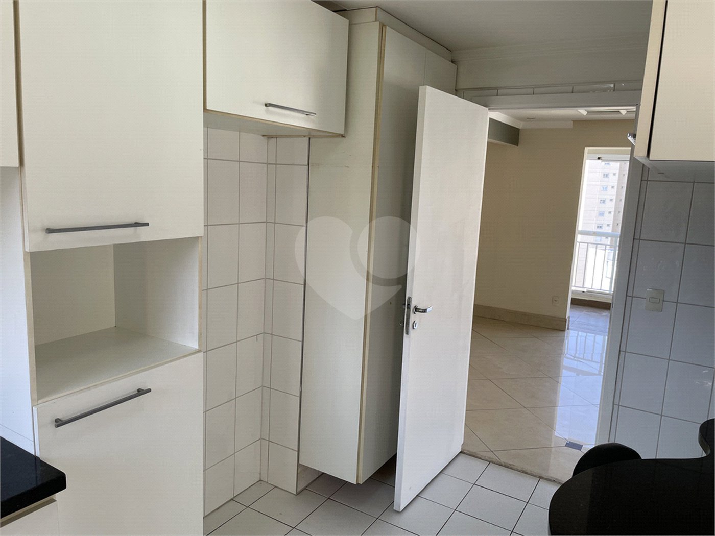 Apartamento à venda com 3 suítes em Jardim Ampliação, São Paulo, SP