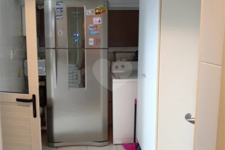 Apartamento à venda com 3 quartos, sendo 1 suíte, em Vila Guilherme, São Paulo, SP