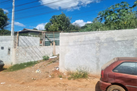 Terreno à venda em Jardim Estância Brasil, Atibaia, SP