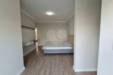 Casa à venda com 3 suítes no condomínio Geneve, Campinas - SP