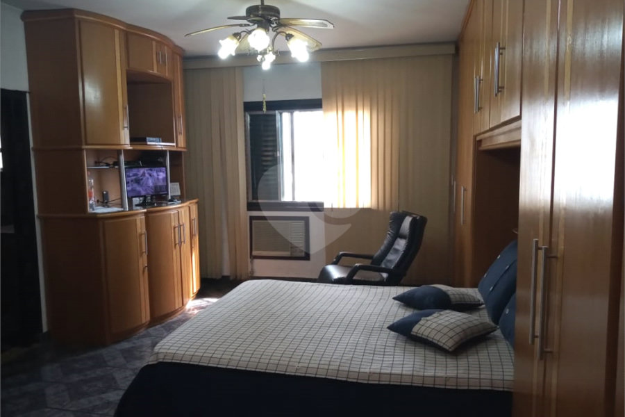 Casa à venda com 4 quartos, sendo 1 suíte, em Vila Maria, São Paulo, SP